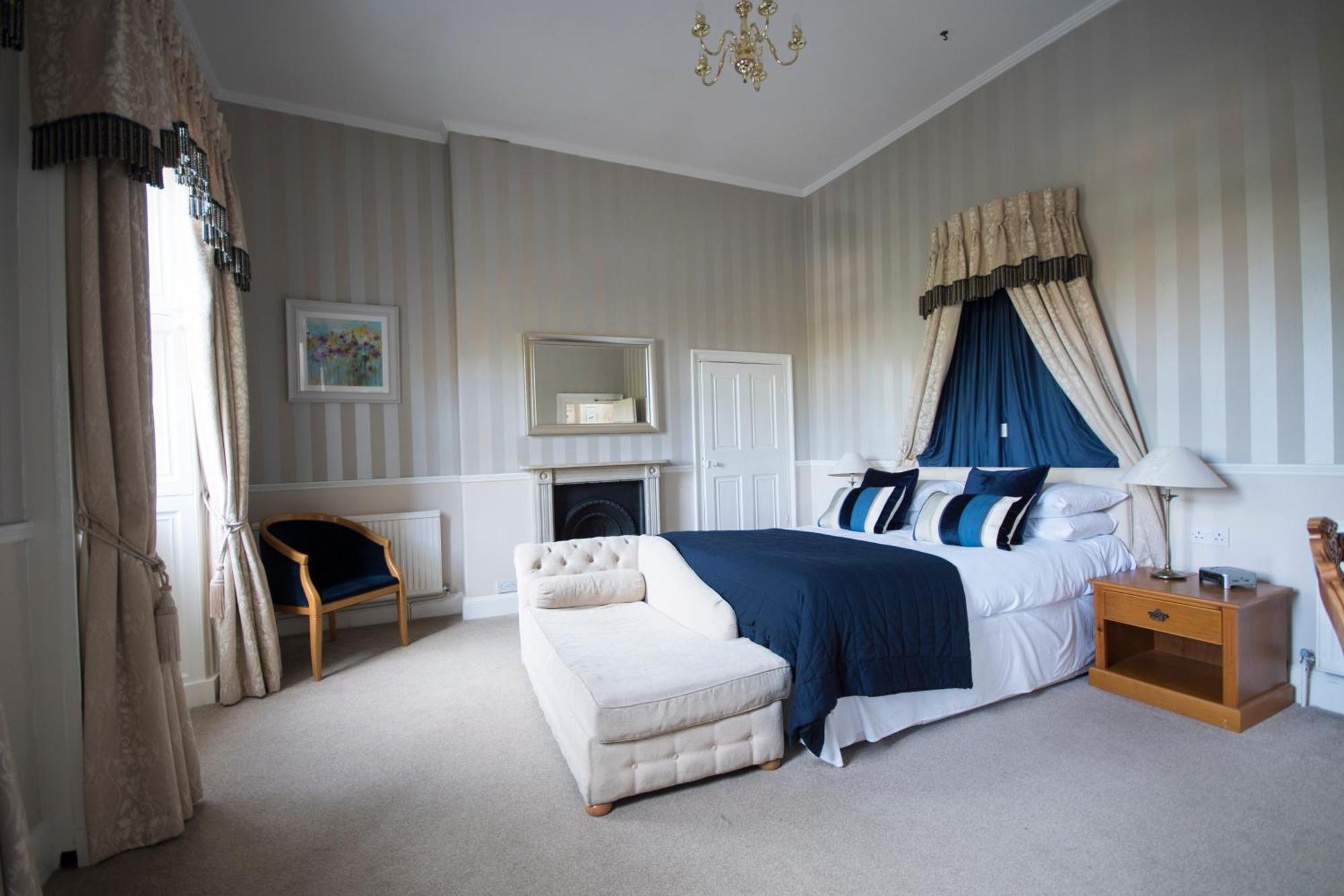 Hotel The Mill House 3*