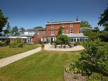 Hotel The Mill House 3*